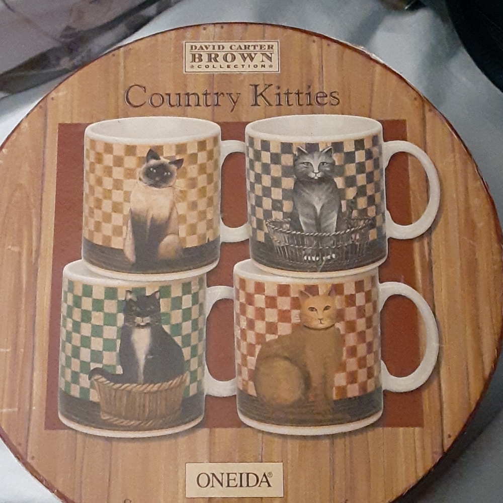 Set of 4 stoneware mugs***$18 FINAL PRICE